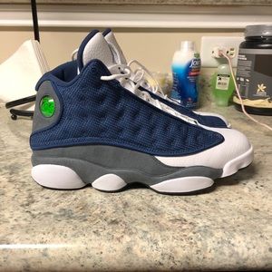 Men’s size 8 Jordan Flint 13’s